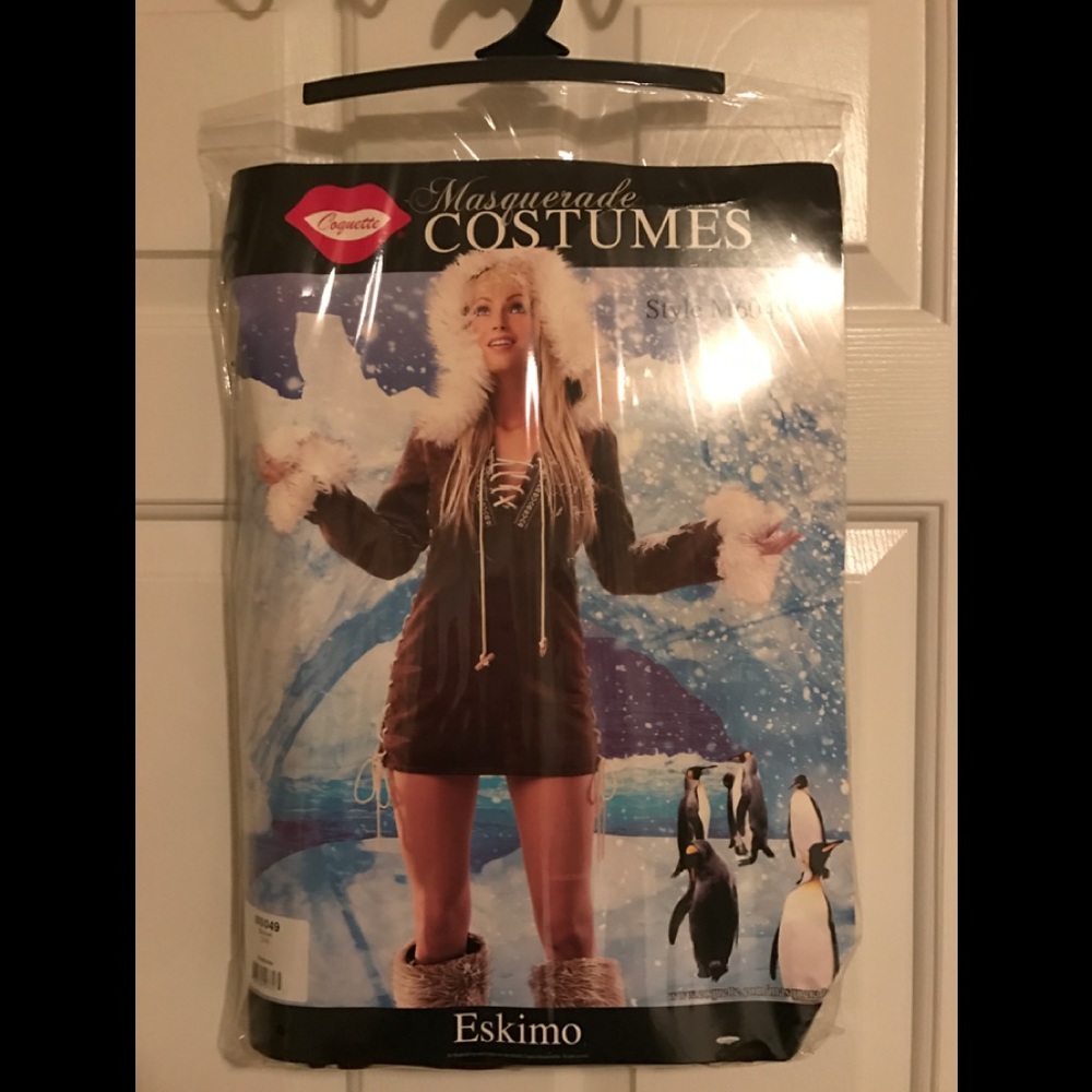Eskimo costume
