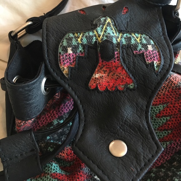 Billabong Aztec drawstring mini bag purse - Picture 2 of 7