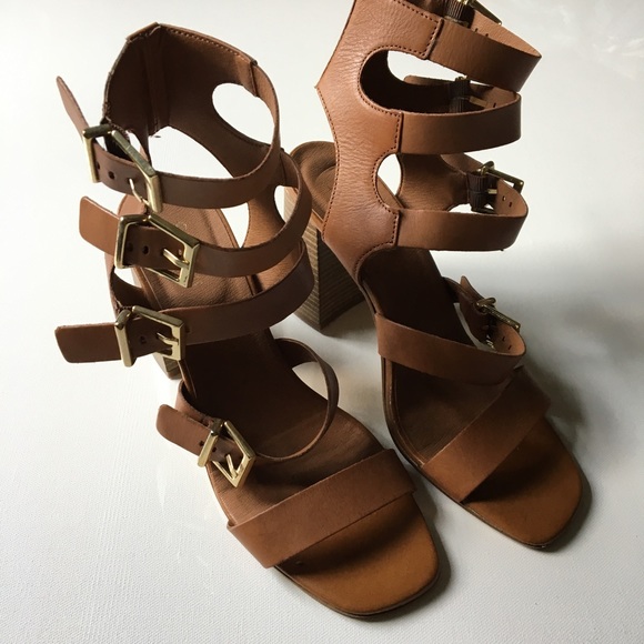 Shelleys London Joey Leather Heels - Picture 2 of 5