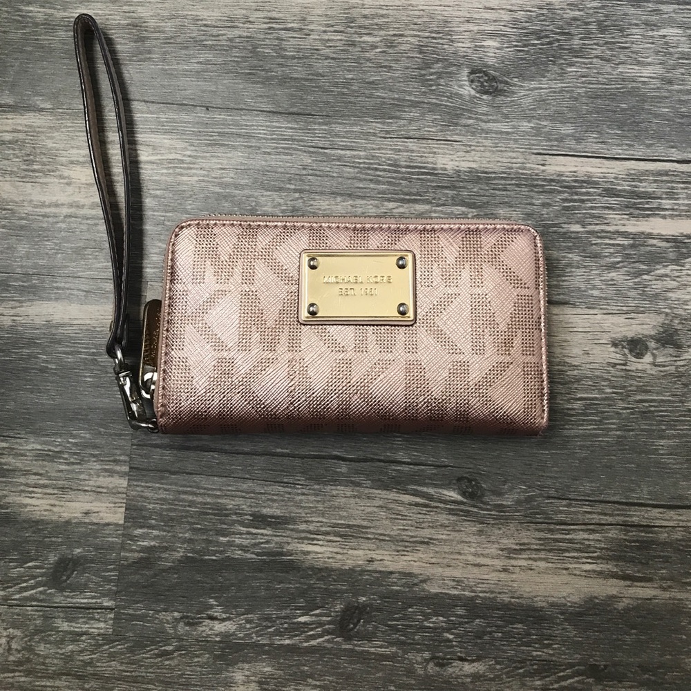 Michael Kors MK Rose Gold Wristlet Wallet