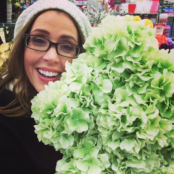 Meet your Posher - Picture 5 of 6