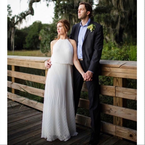 Meet your Posher - Picture 3 of 6