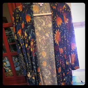 LulaRoe Medium Sara
