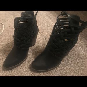 Black ankle Boots