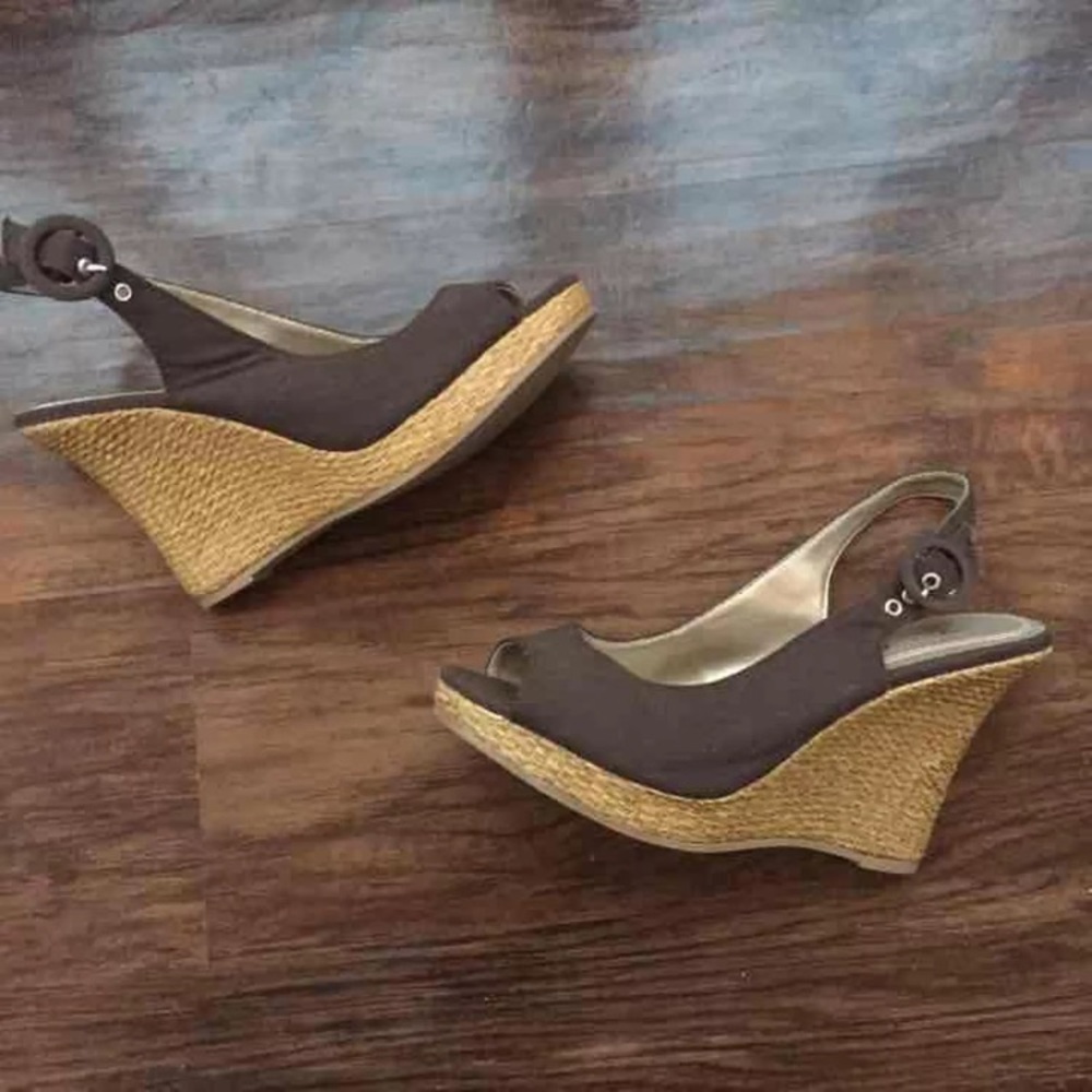 ✨  Brown Charlotte Russe Wedges size 7 ✨