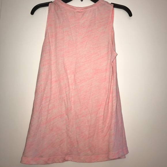 Pink Tank - Picture 2 of 2