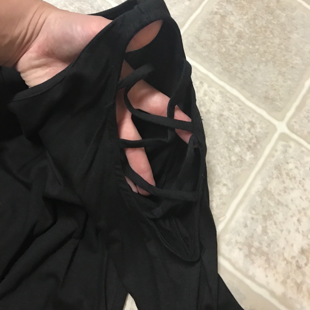 Top - Picture 3 of 3