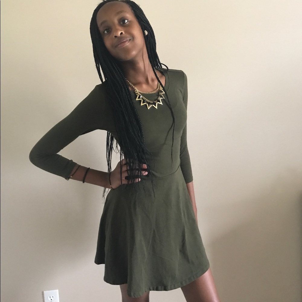cute green quarter sleeve forever 21 dress