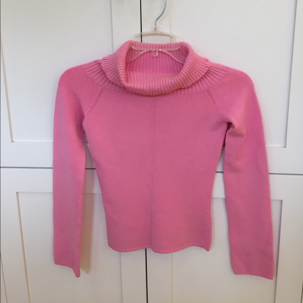 Beautiful Simone Barbieri Pink Turtleneck Sweater
