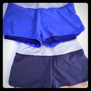 2 pairs of running shorts!