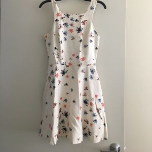 Floral print dress