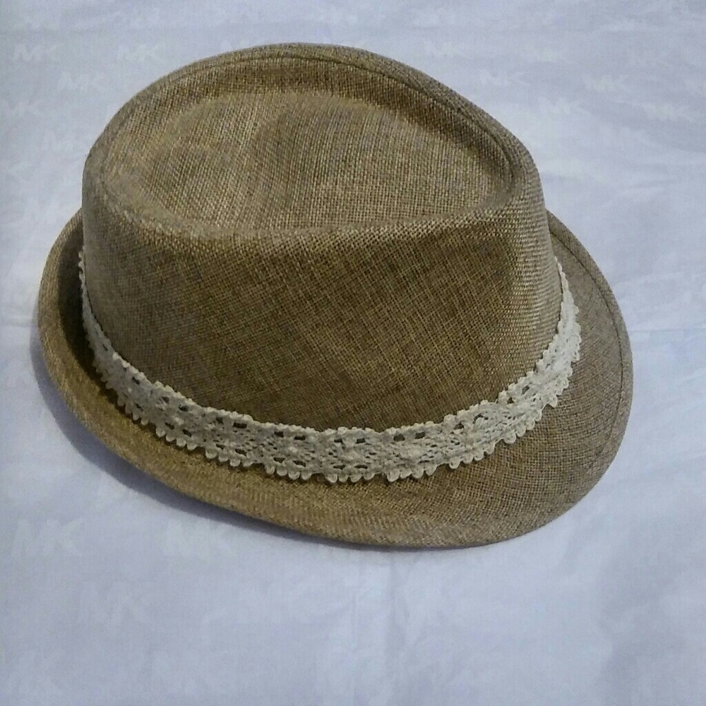 Dark tan fedora hat with a bow on the side