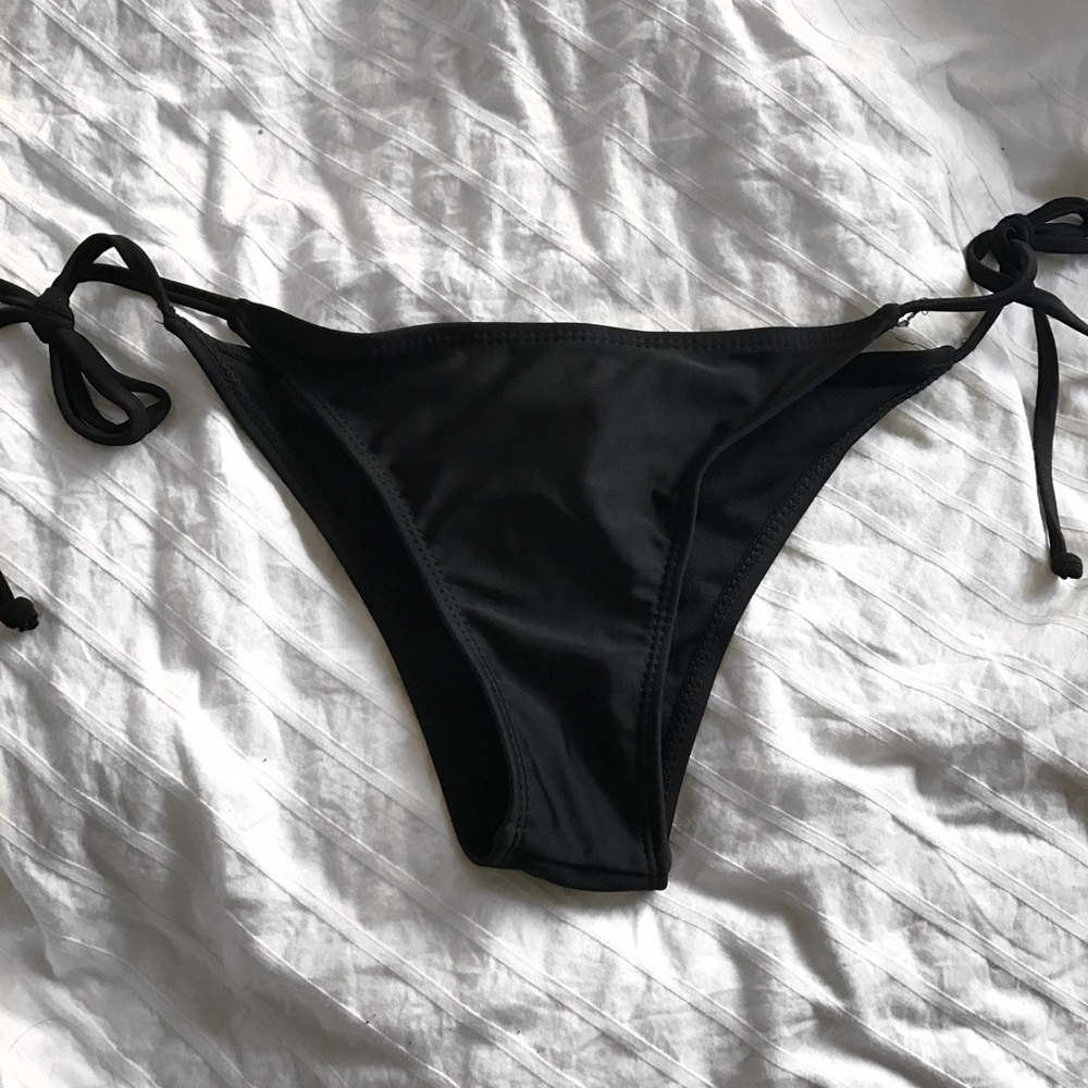 ✨ Buy 2, Get 1 Free✨NEW! Cheeky Bikini Bottom