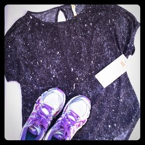 NWT Lucy work out top