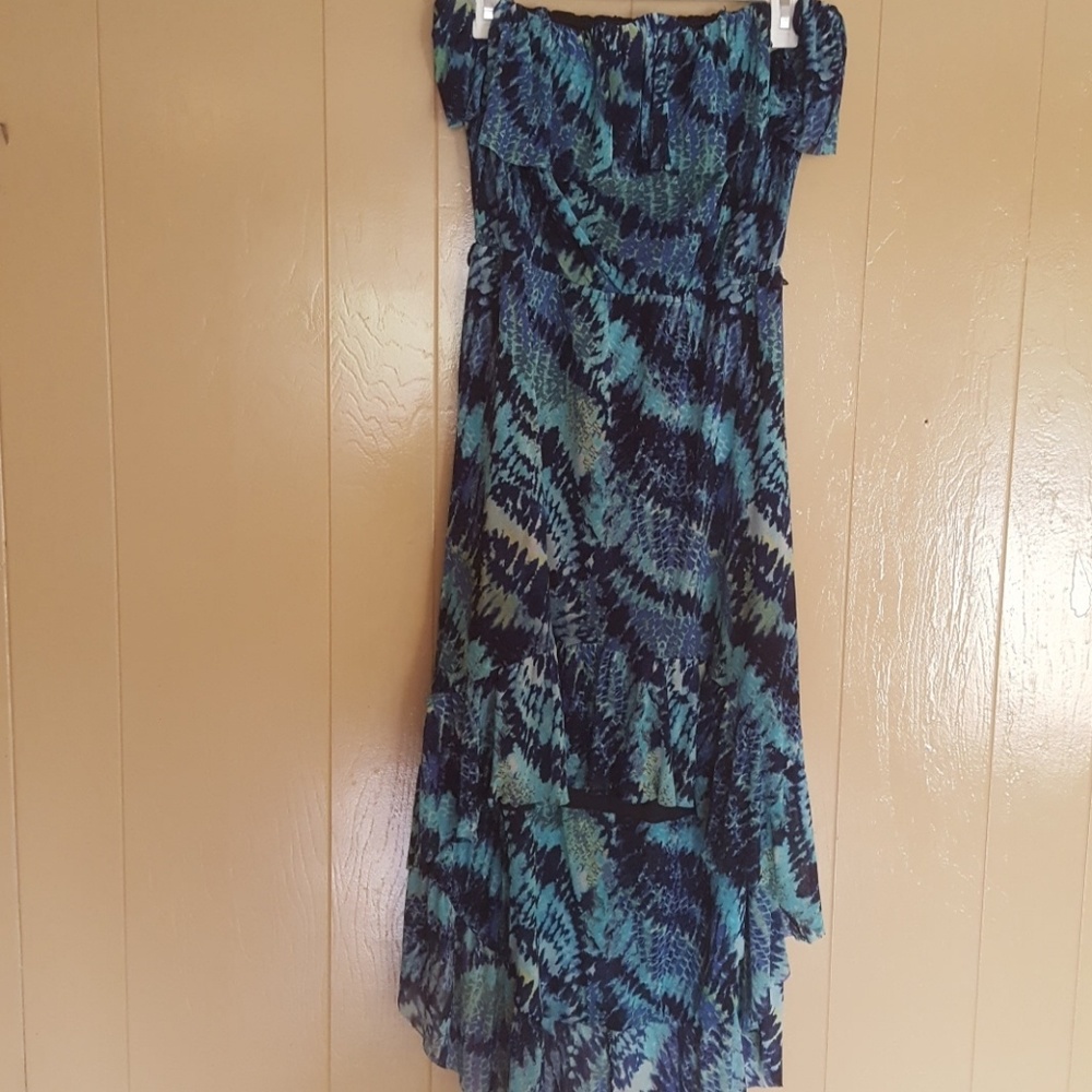 Hi-low dress.