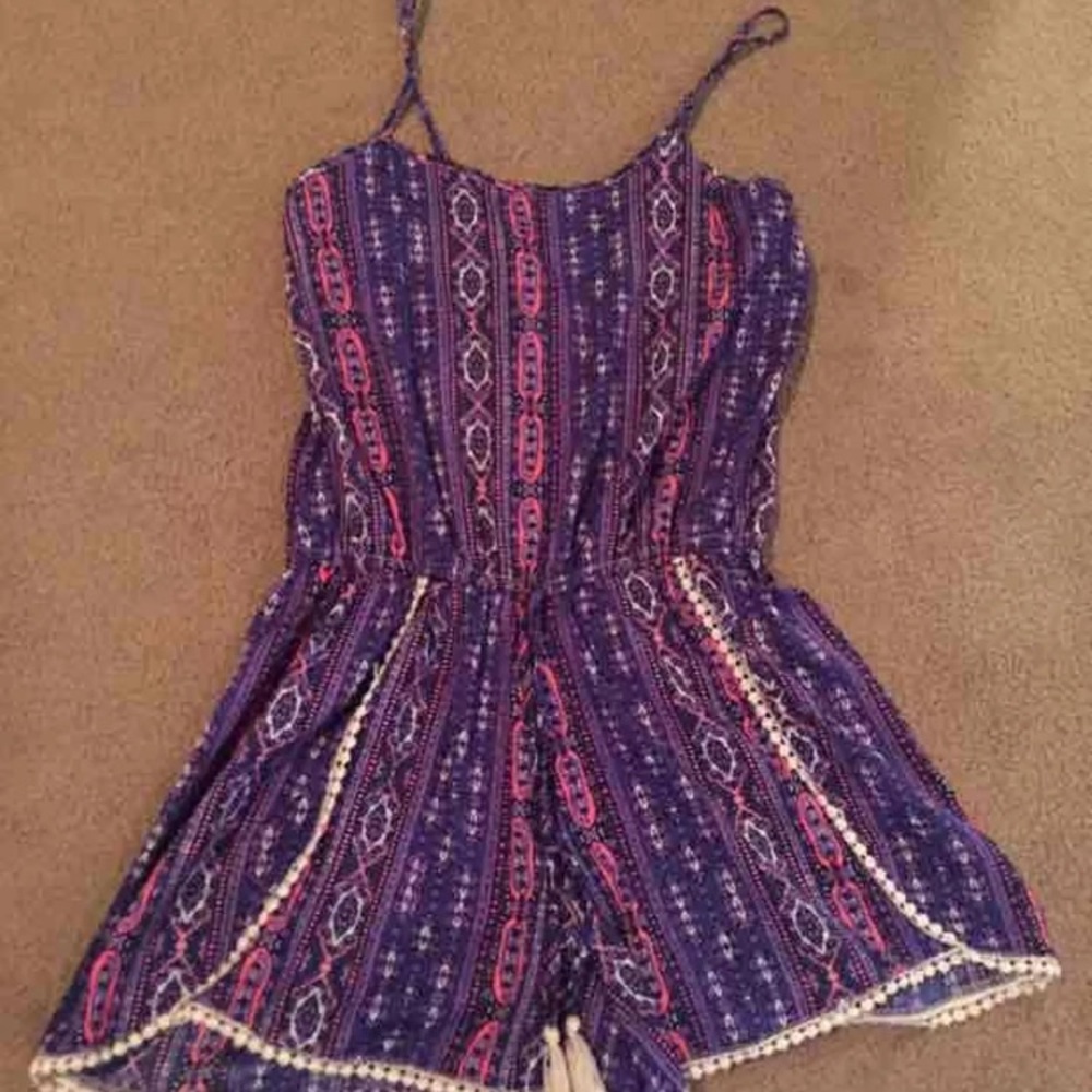 ✨ Adorable Girls Romper size 14 ✨