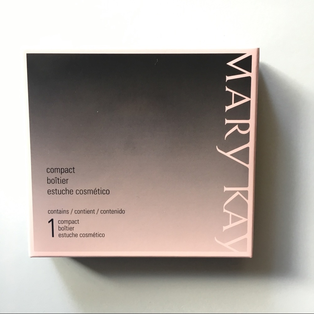 | Mary Kay | Compact (Unfilled)