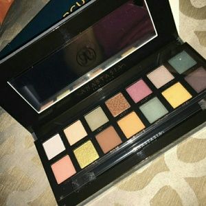 Anastasia Subculture Palette