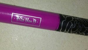 Kat Von D Everlasting Liquid Lipstick in LUV