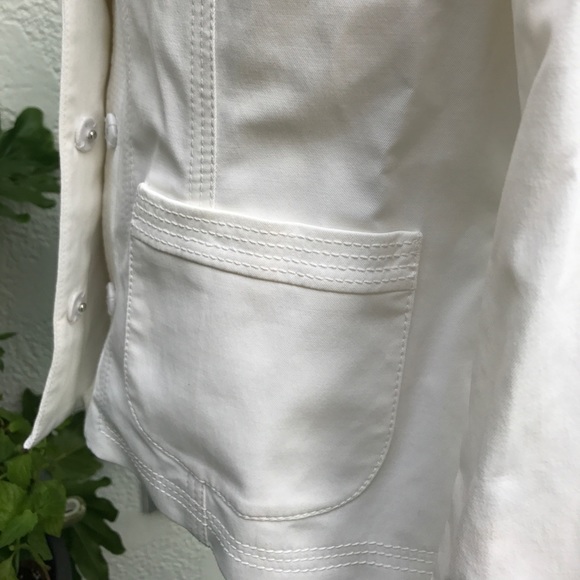 Jacket - Picture 4 of 10