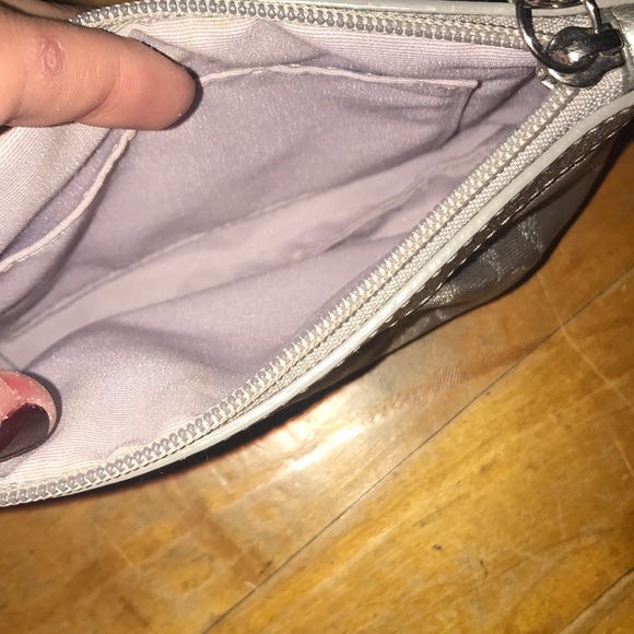 Authentic Coach Clutch - Picture 3 of 4