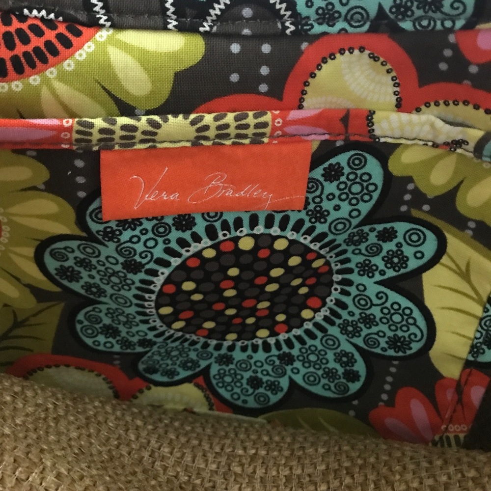 Vera Bradley straw Bucket tote "Flower Shower" - Picture 3 of 5