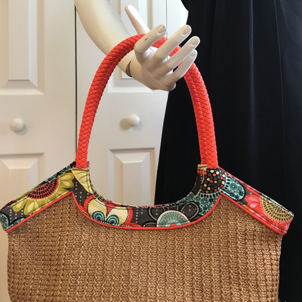 Vera Bradley straw Bucket tote "Flower Shower" - Picture 2 of 5