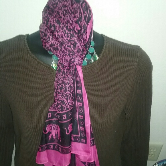 Beautiful Black with Hot Rose Elephant Design - Picture 4 of 7