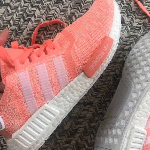 adidas Shoes - NEW super cute Adidas running shoes