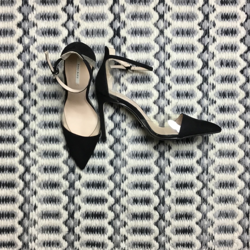 Zara Black Court Shoes with Stiletto Heel