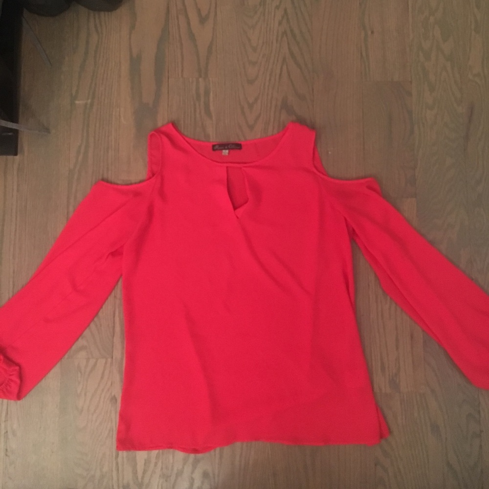 Pink cold shoulder top: size M