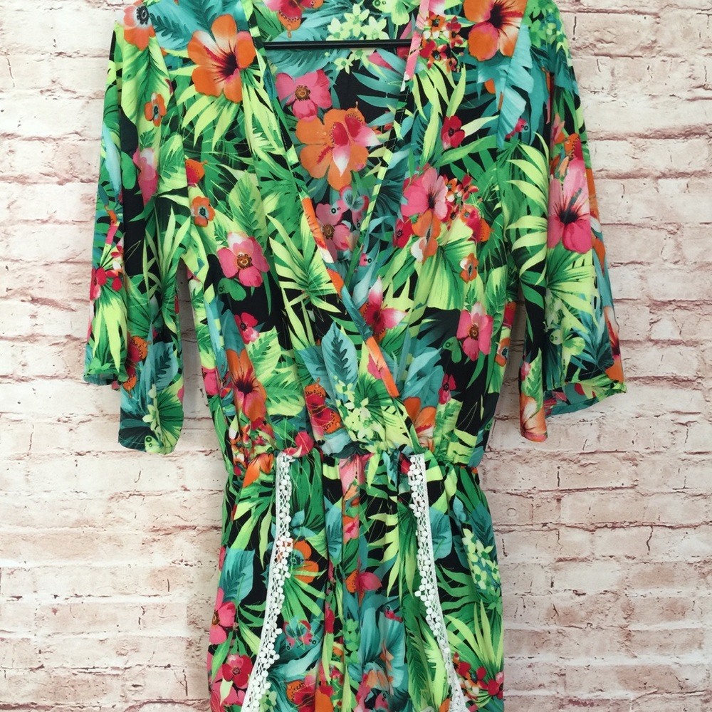 Tropical Floral Print Romper Outfit Size Large