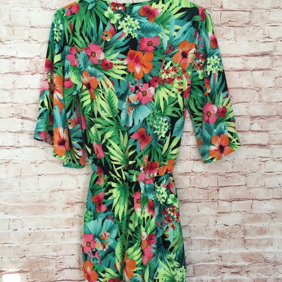 Tropical Floral Print Romper Outfit Size Large - Picture 7 of 8
