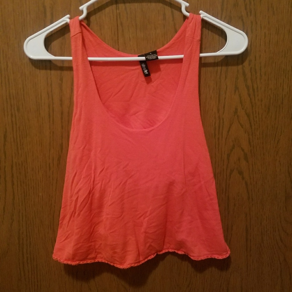 Top - Picture 2 of 3