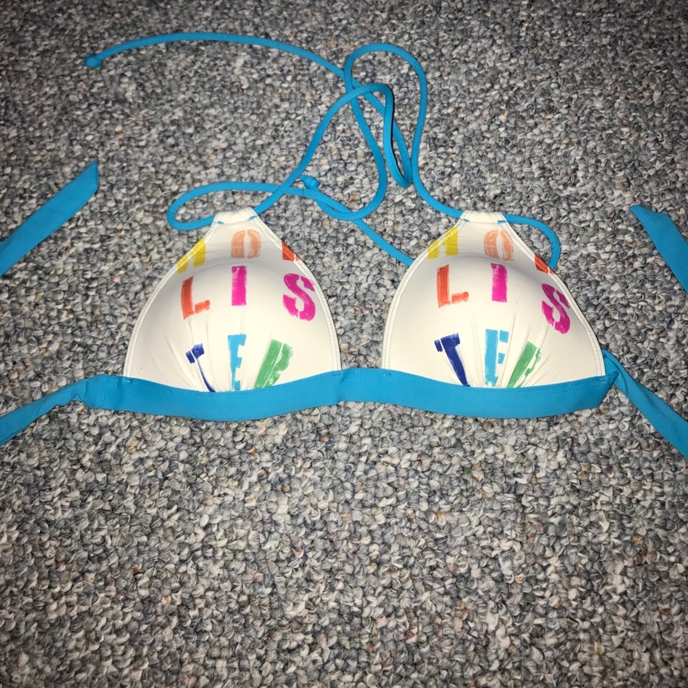 Bikini top