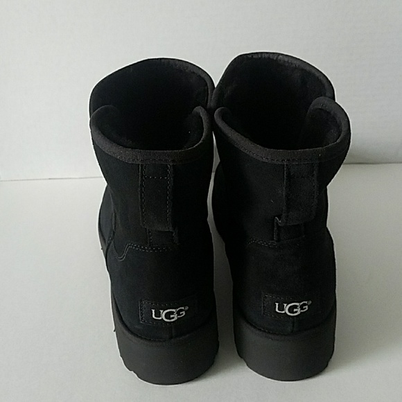 UGG KRISTIN BLACK SUEDE WEDGE BOOTS BOOTIES - Picture 4 of 6
