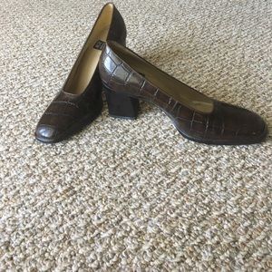Nine West Croc Pumps