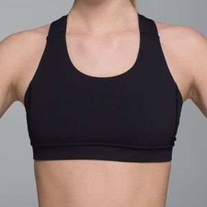 lulu all sport support bra sz 6 black