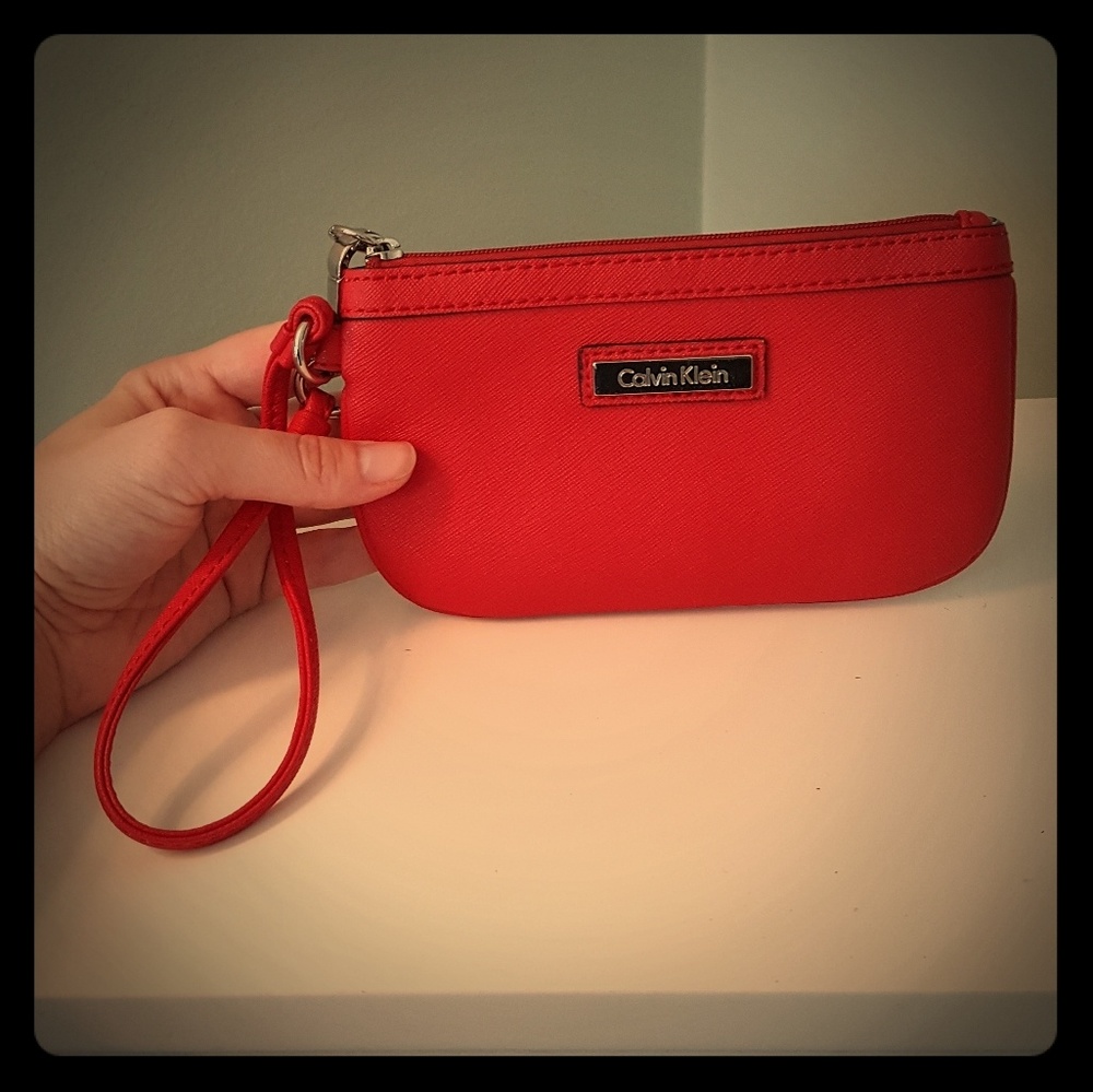 Calvin Klien Clutch/ Wristlet NWOT