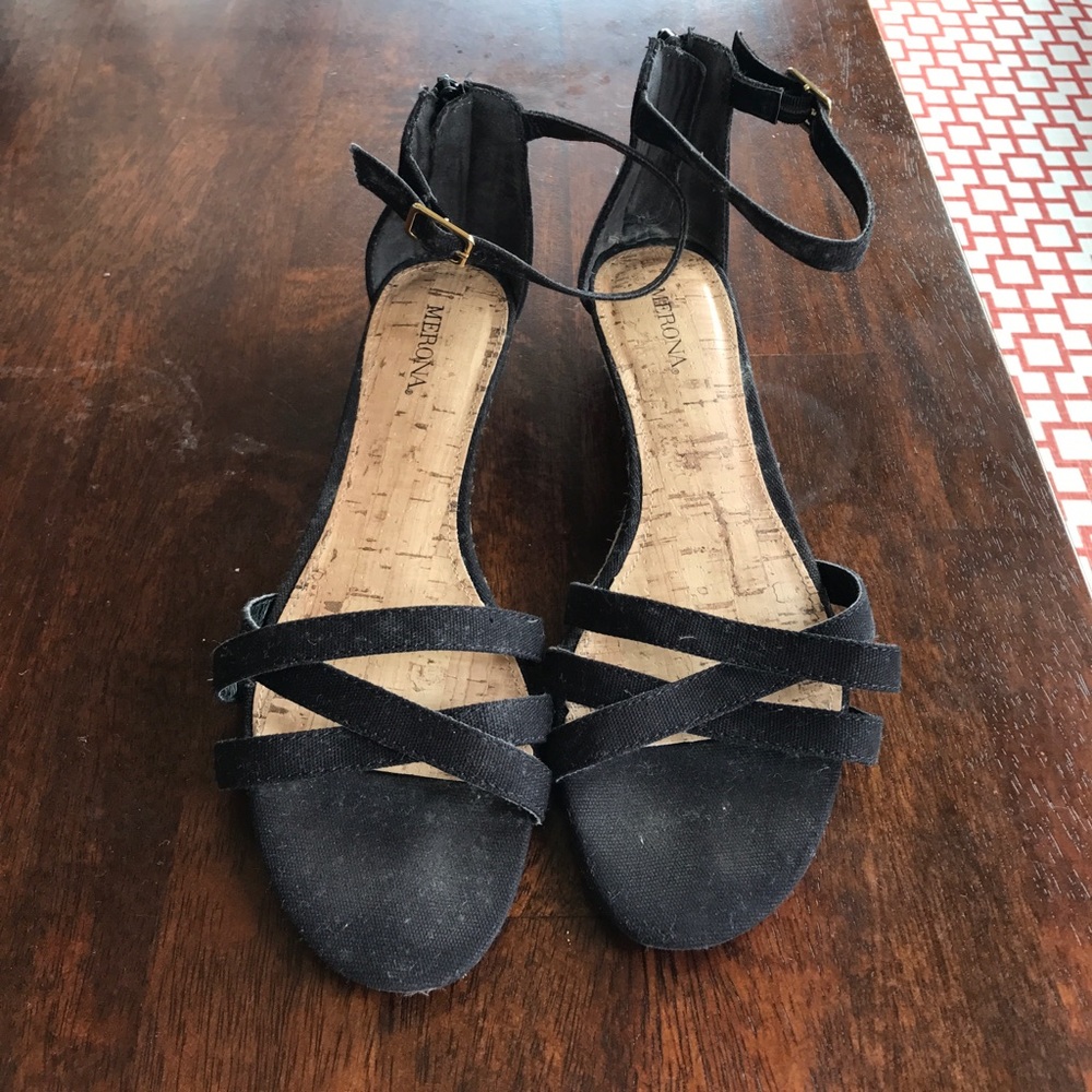 Merona Black Linen Sandals