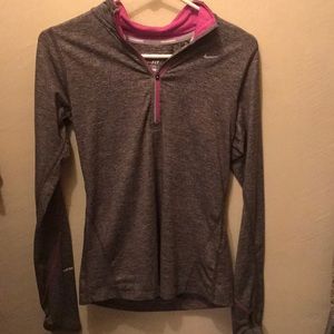 Nike dri-fit sweatshirt