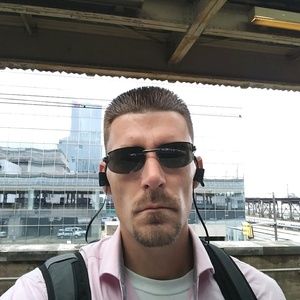 Meet your Posher, Jason