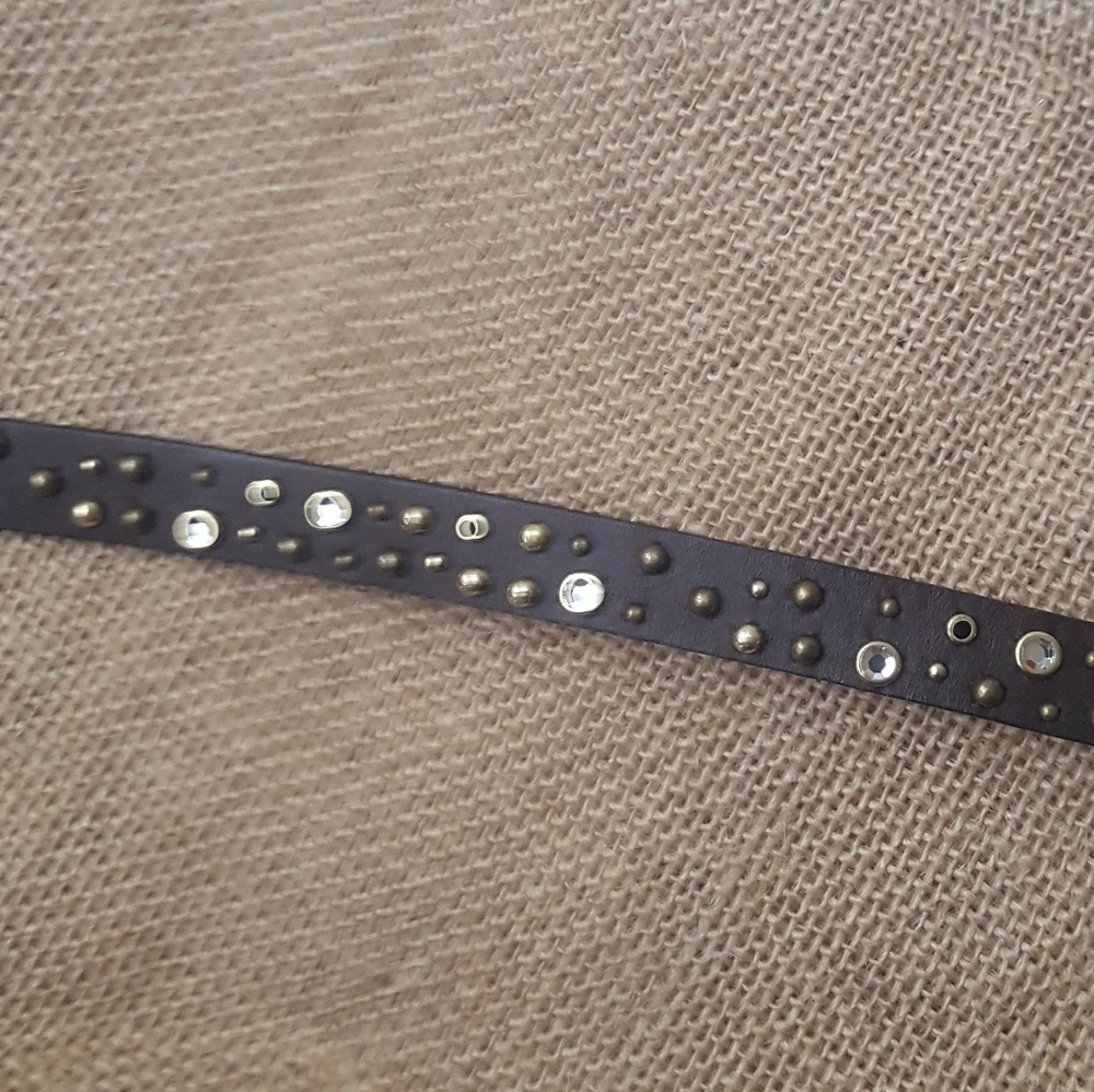 Jeweled belt - leather.