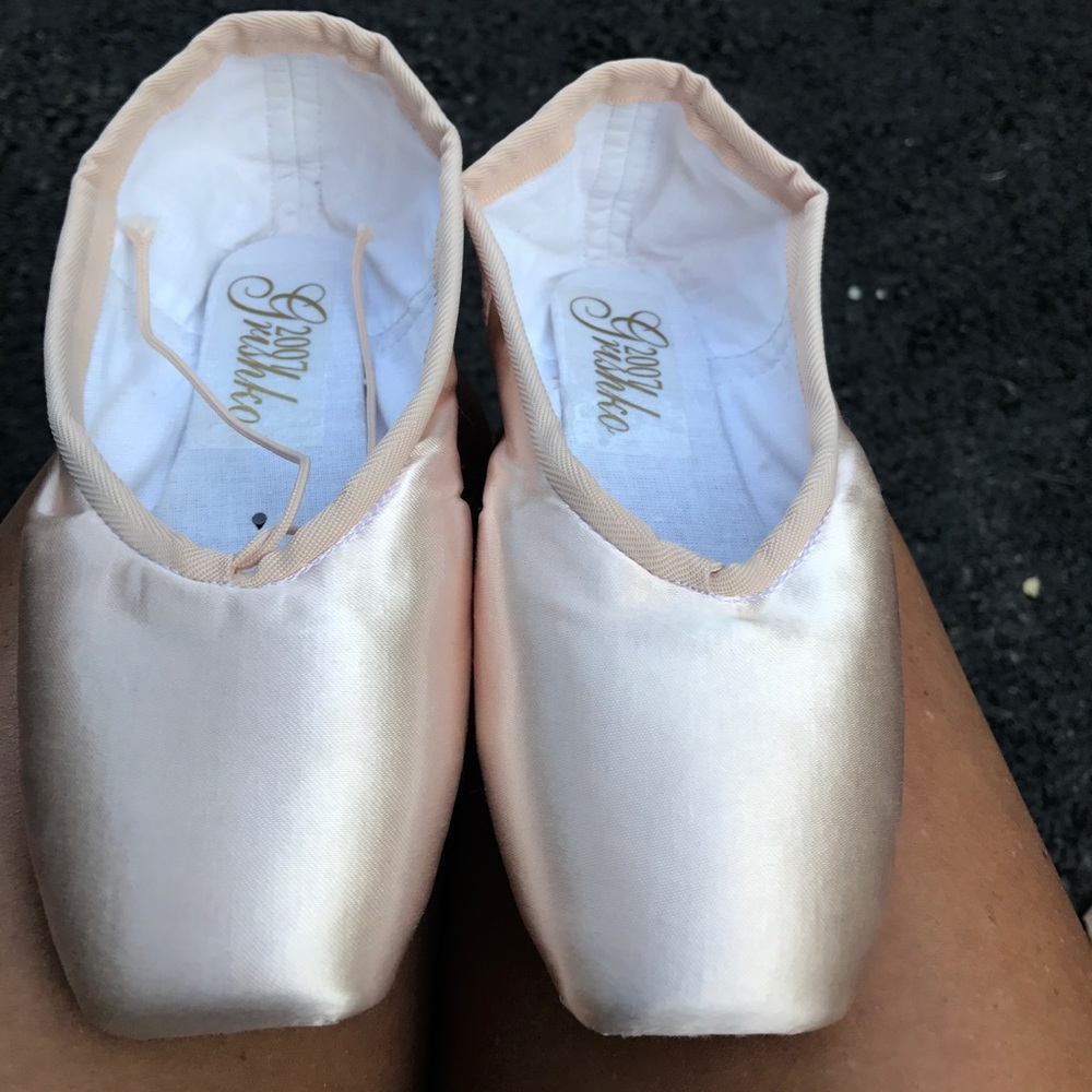 Grishko super-soft point shoes