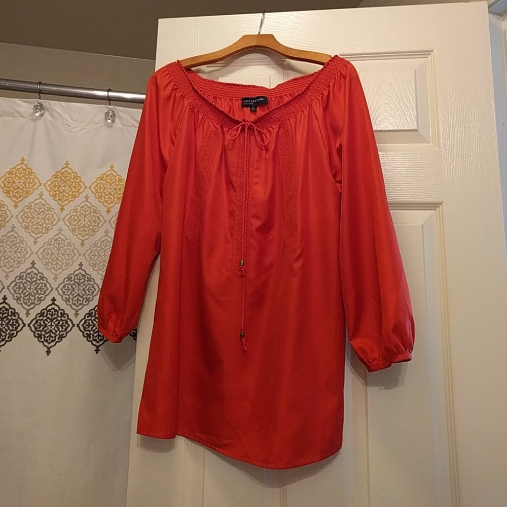 Jones New York Off the Shoulder Blouse