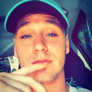 Meet your Posher, Deane