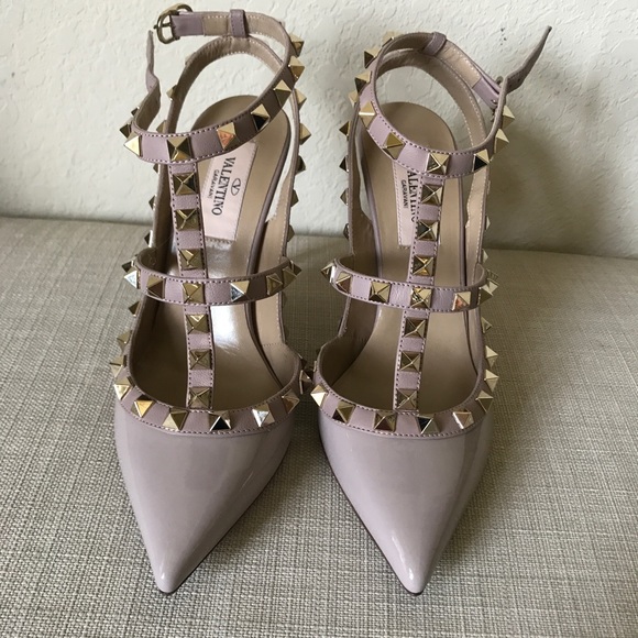 SOLD Brand new authentic Valentino rock studs - Picture 4 of 4