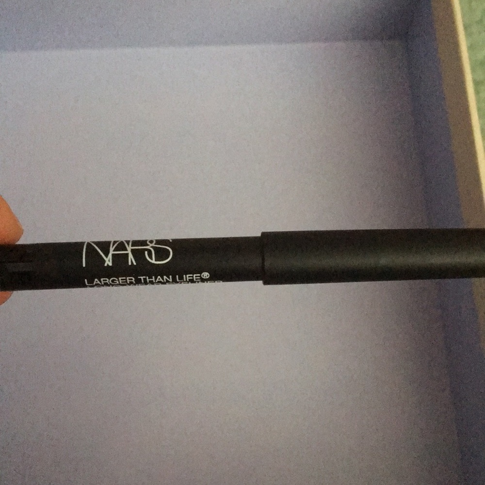 NARS larger than life eyeliner