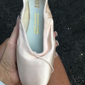 Bloch point shoe