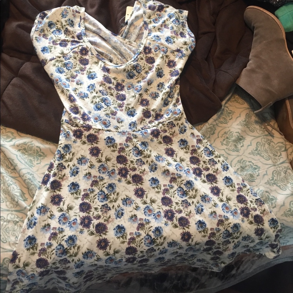 Flower Open Cross Back Dress
